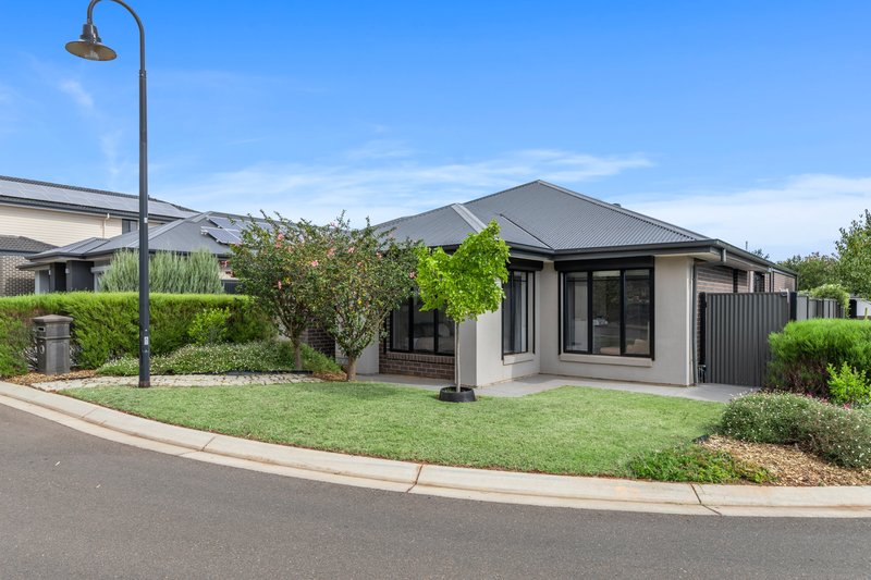 Photo - 22 St Georges Way, Blakeview SA 5114 - Image 2