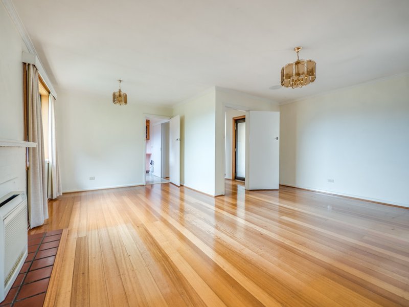 Photo - 22 St Helens Street, Lindisfarne TAS 7015 - Image 3