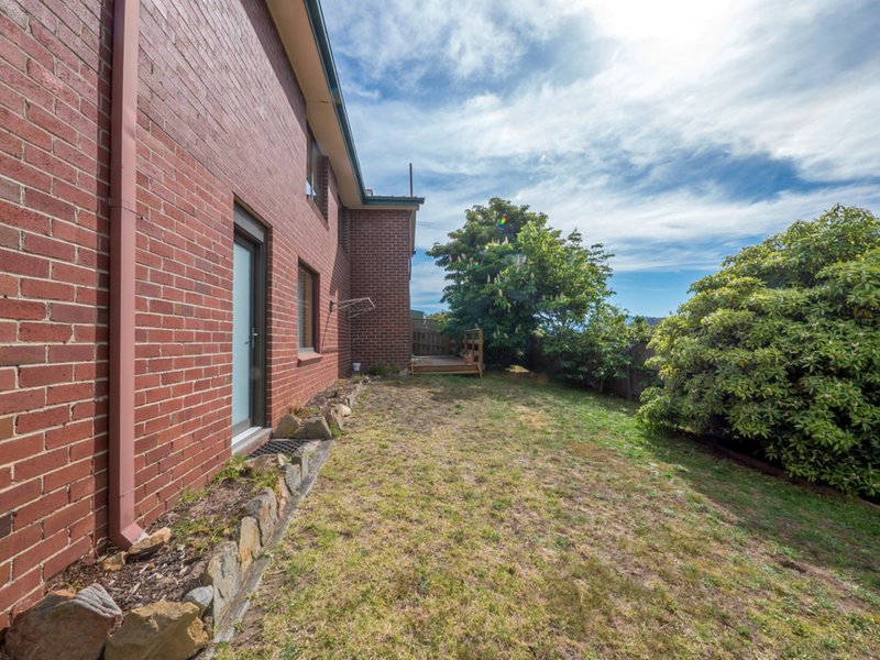 Photo - 22 St Helens Street, Lindisfarne TAS 7015 - Image 20