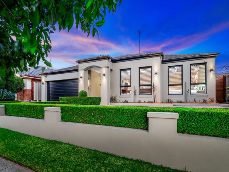 Photo - 22 Stonehaven Avenue, Kellyville Ridge NSW 2155 - Image 17