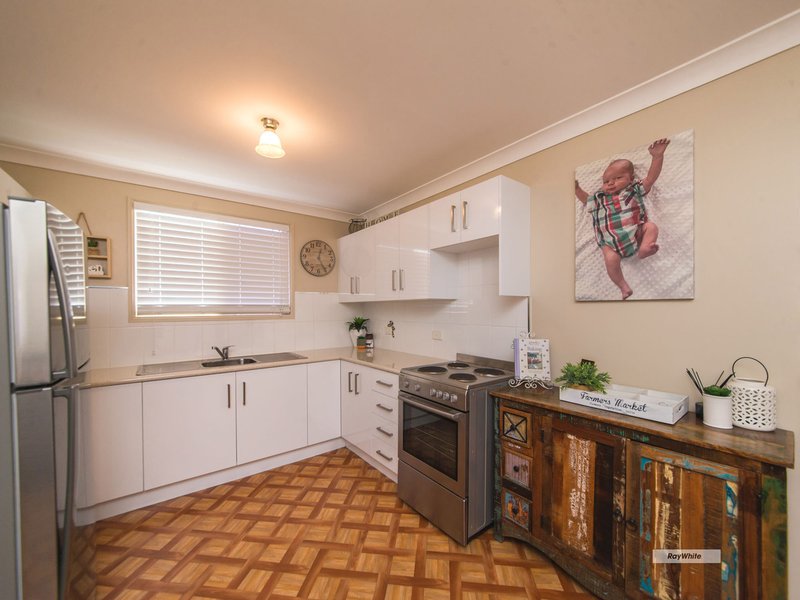 Photo - 22 Stover Street, Gracemere QLD 4702 - Image 7