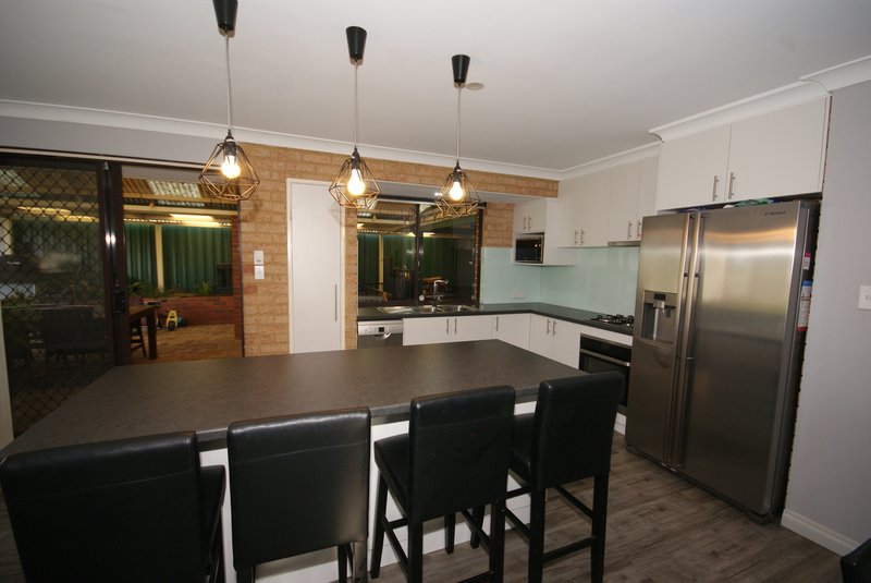 Photo - 22 Studzor Street, Warnbro WA 6169 - Image 15