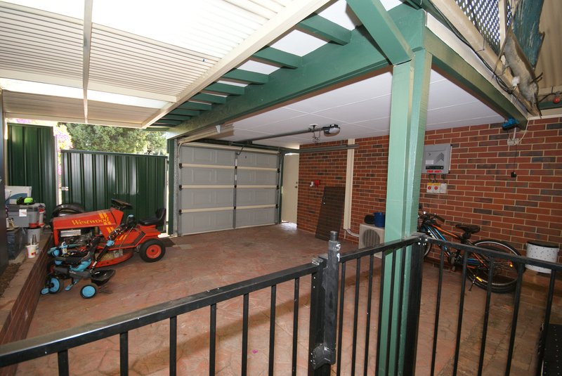 Photo - 22 Studzor Street, Warnbro WA 6169 - Image 16