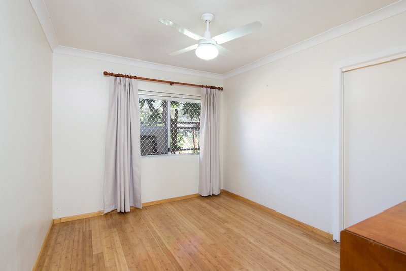 Photo - 22 Suelin Street, Boondall QLD 4034 - Image 9