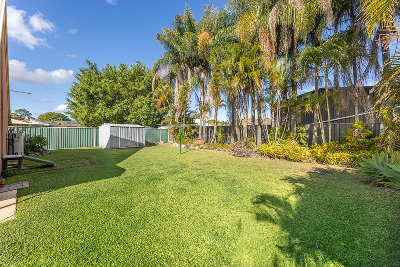 Photo - 22 Summerfields Drive, Caboolture QLD 4510 - Image 5