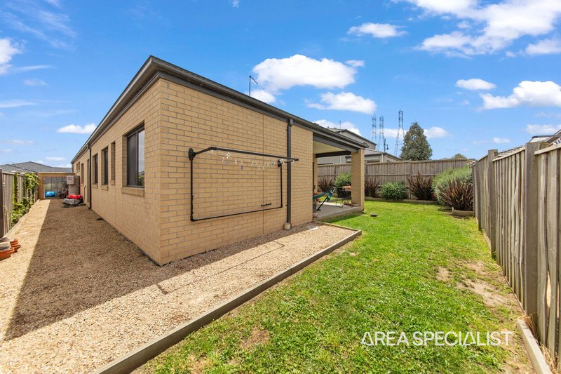 Photo - 22 Summerhill Drive, Pakenham VIC 3810 - Image 22