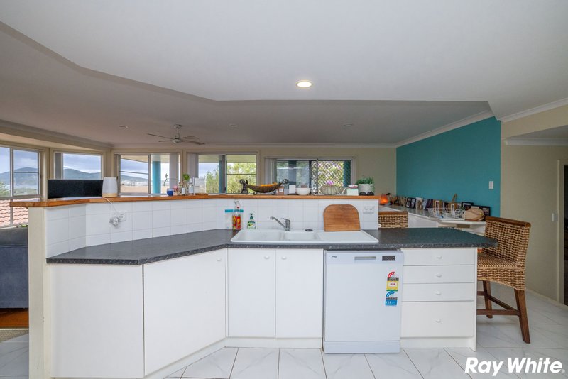 Photo - 22 Sunbakers Drive, Forster NSW 2428 - Image 5