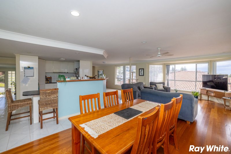 Photo - 22 Sunbakers Drive, Forster NSW 2428 - Image 9