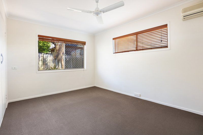 Photo - 22 Sungold Avenue, Southport QLD 4215 - Image 7