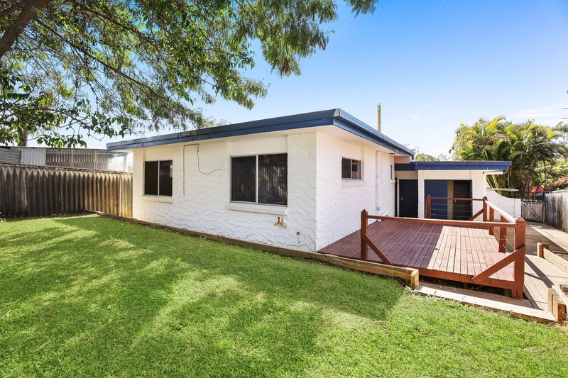 Photo - 22 Sungold Avenue, Southport QLD 4215 - Image 11