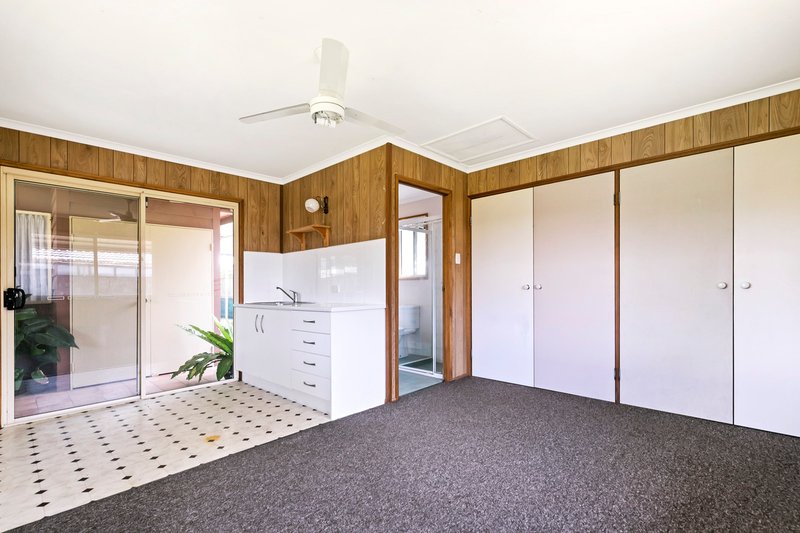 Photo - 22 Surf Road, Maroochydore QLD 4558 - Image 12