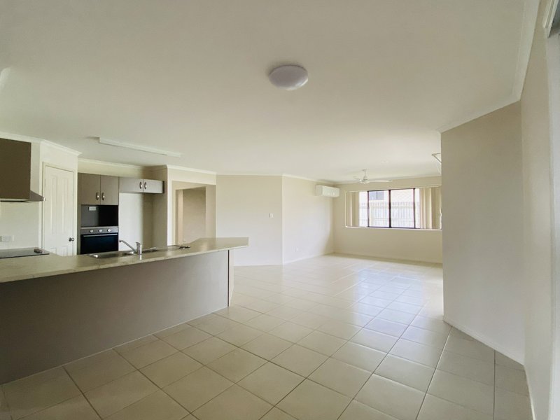 Photo - 22 Surita Court, Boyne Island QLD 4680 - Image 15