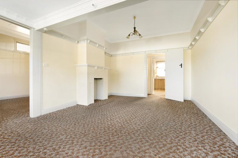 Photo - 22 Swan Street, Wollongong NSW 2500 - Image 4