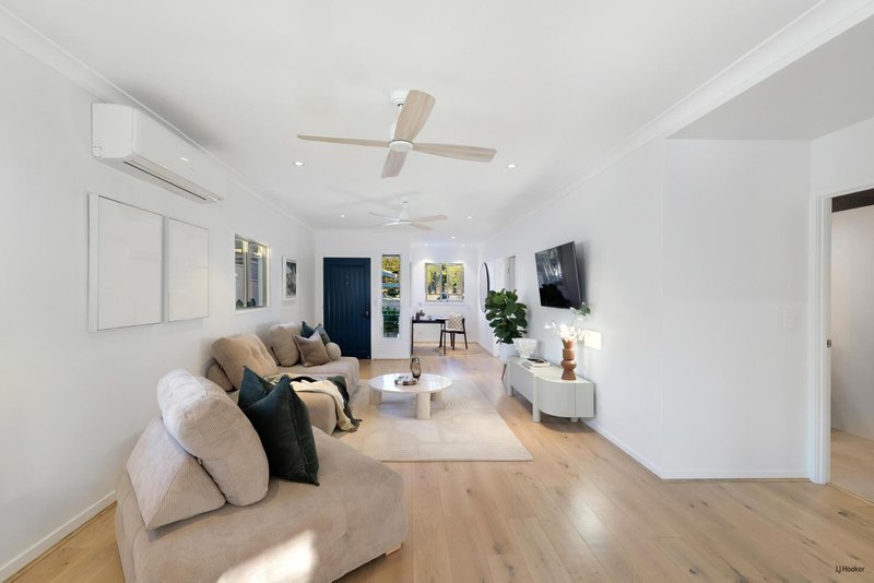 Photo - 22 Symonds Road, Burleigh Heads QLD 4220 - Image 13