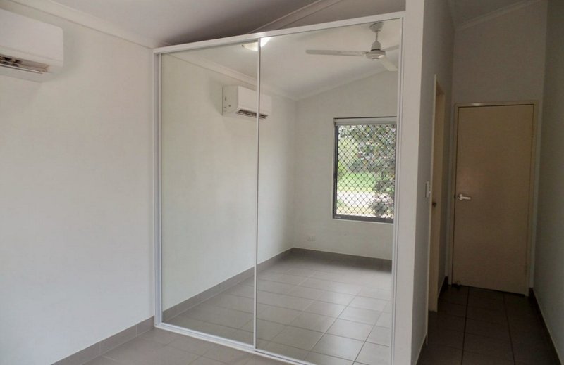 Photo - 2/2 Tall Street, Johnston NT 0832 - Image 4