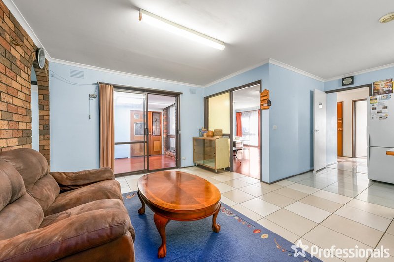 Photo - 22 Tamar Road, Springvale South VIC 3172 - Image 2