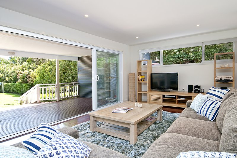 Photo - 22 Tasman Road, Avalon Beach NSW 2107 - Image 4