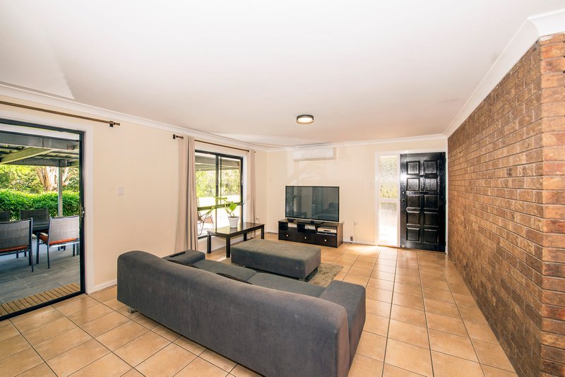 Photo - 22 Taylors Road, Walloon QLD 4306 - Image 7