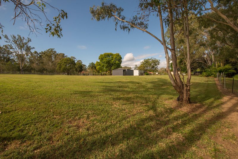 Photo - 22 Taylors Road, Walloon QLD 4306 - Image 19