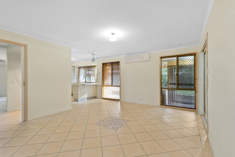 Photo - 22 Tenbury Street, Alexandra Hills QLD 4161 - Image 5