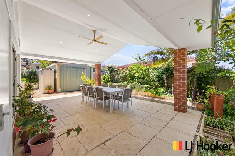 Photo - 22 The Escarpment , Willetton WA 6155 - Image 9