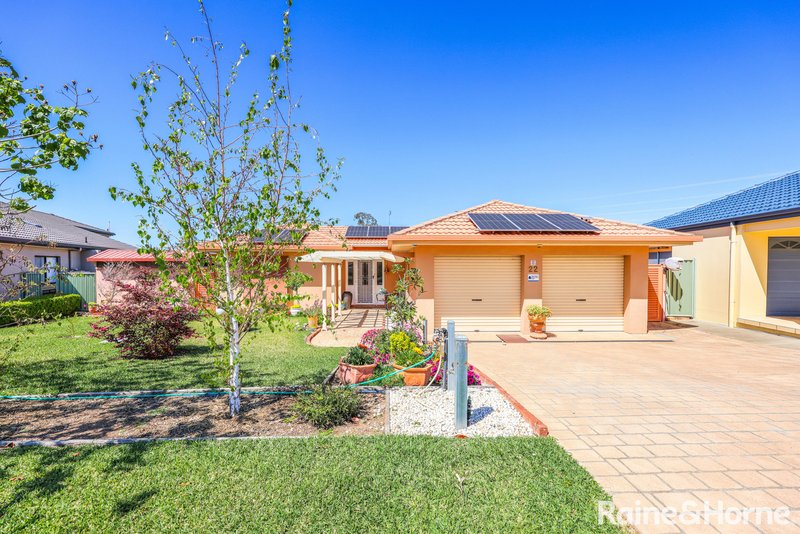 22 The Grange, Tamworth NSW 2340