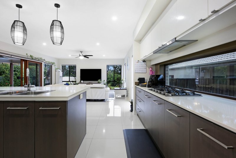 Photo - 22 The Links , Robina QLD 4226 - Image 10