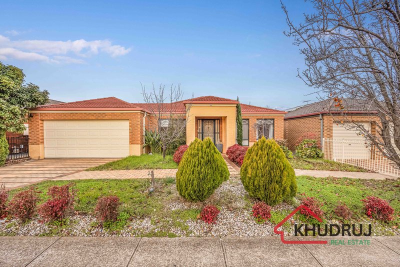 Photo - 22 Thomas Carr Drive, Tarneit VIC 3029 - Image 1