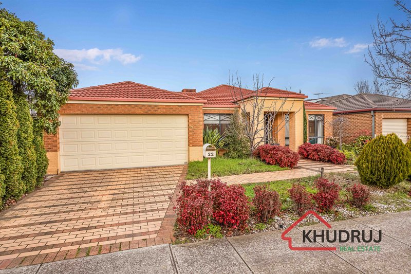 Photo - 22 Thomas Carr Drive, Tarneit VIC 3029 - Image 2