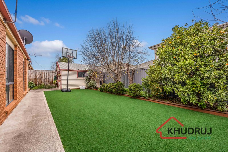 Photo - 22 Thomas Carr Drive, Tarneit VIC 3029 - Image 19