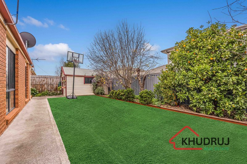 Photo - 22 Thomas Carr Drive, Tarneit VIC 3029 - Image 20