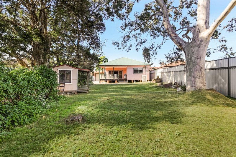 Photo - 22 Thornton Avenue, Bass Hill NSW 2197 - Image 9