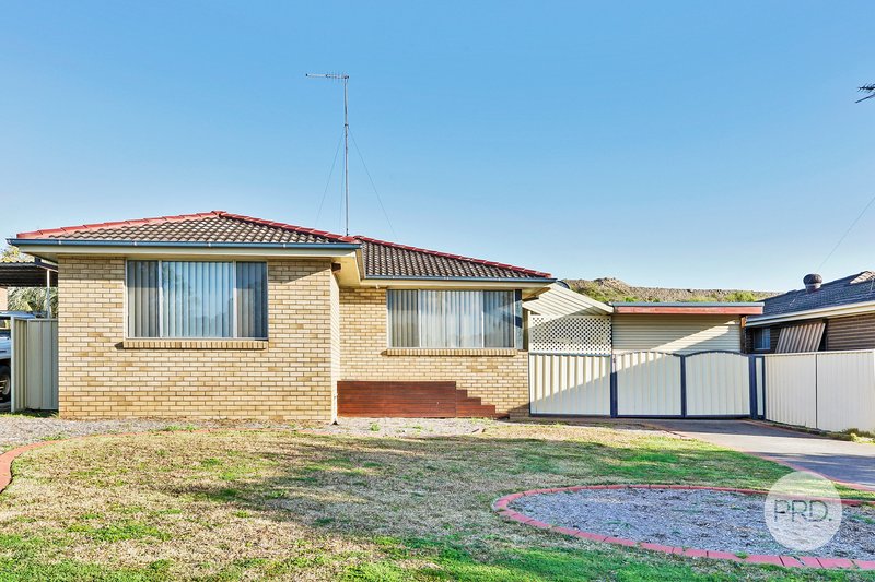 Photo - 22 Timaru Grove, South Penrith NSW 2750 - Image 9