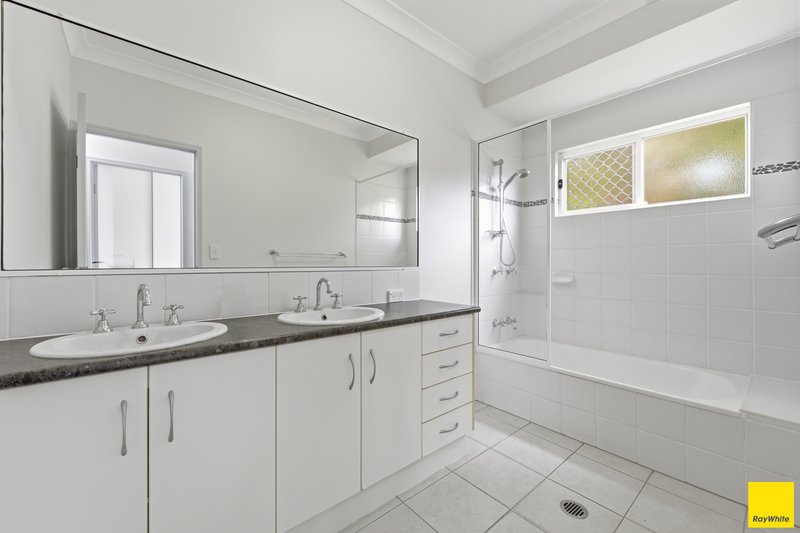 Photo - 22 Timberlea Drive East , Bentley Park QLD 4869 - Image 13