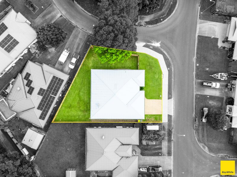 Photo - 22 Timberlea Drive East , Bentley Park QLD 4869 - Image 17