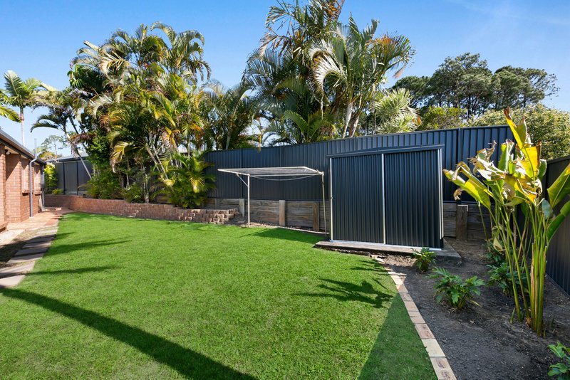 Photo - 22 Tincurrin Court, Robina QLD 4226 - Image 23