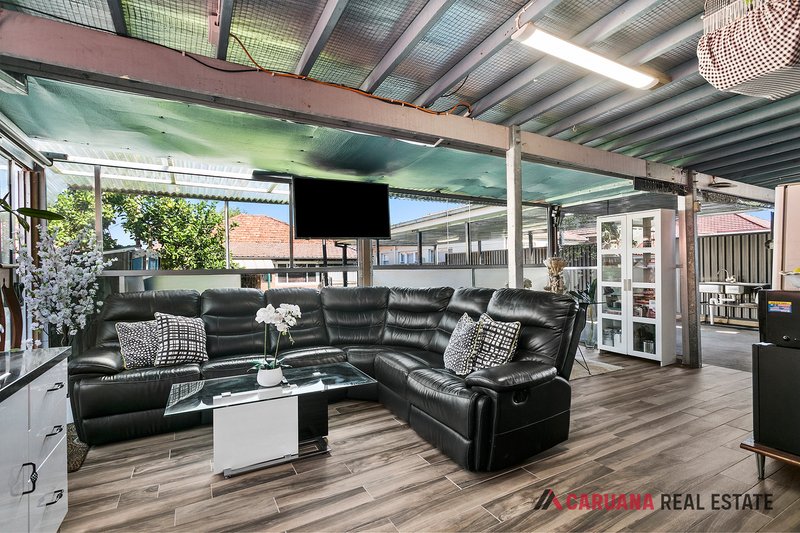 Photo - 22 Toomevara Street, Kogarah NSW 2217 - Image 11