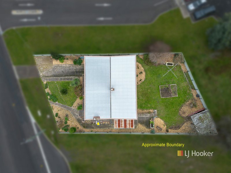 Photo - 22 Torquay Road, Latrobe TAS 7307 - Image 13