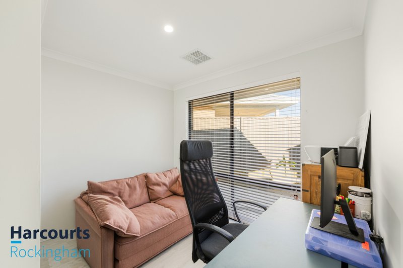Photo - 22 Townshend Parkway, Mandogalup WA 6167 - Image 12