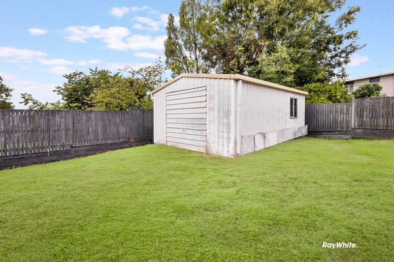 Photo - 22 Tregair Street, Newtown QLD 4305 - Image 15