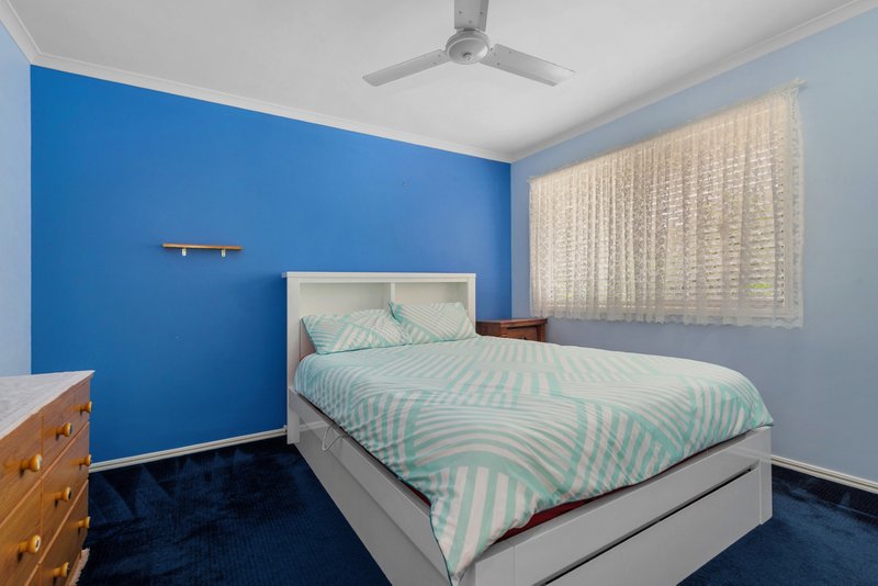 Photo - 22 Trinity Place, Bridgeman Downs QLD 4035 - Image 14