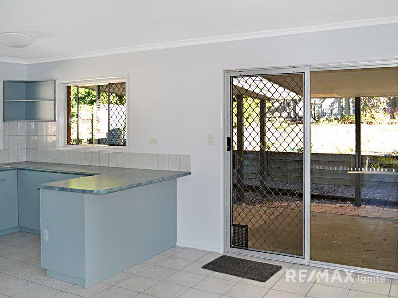 Photo - 22 Troop Street, Jamboree Heights QLD 4074 - Image 8