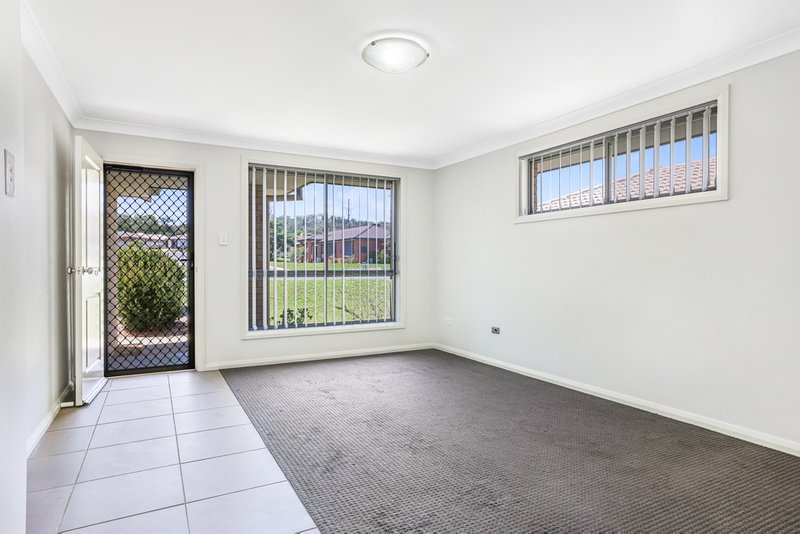 Photo - 22 Tulipwood Crescent, Tamworth NSW 2340 - Image 2