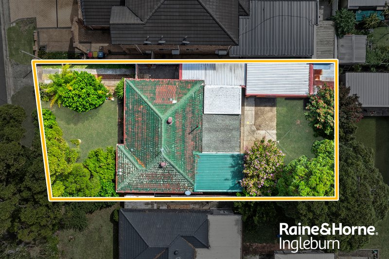 Photo - 22 Tusmore Street, Punchbowl NSW 2196 - Image 13