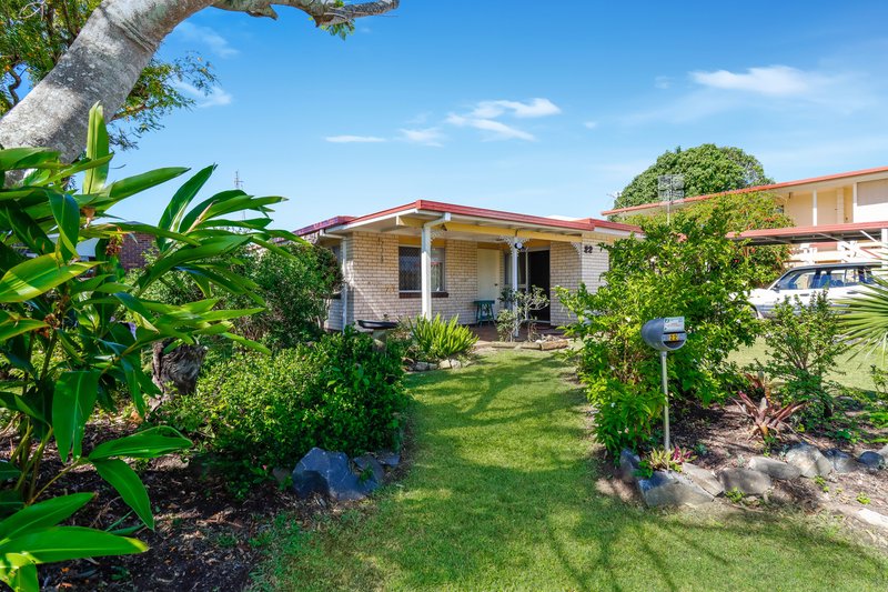 Photo - 22 Urangan Street, Torquay QLD 4655 - Image 6