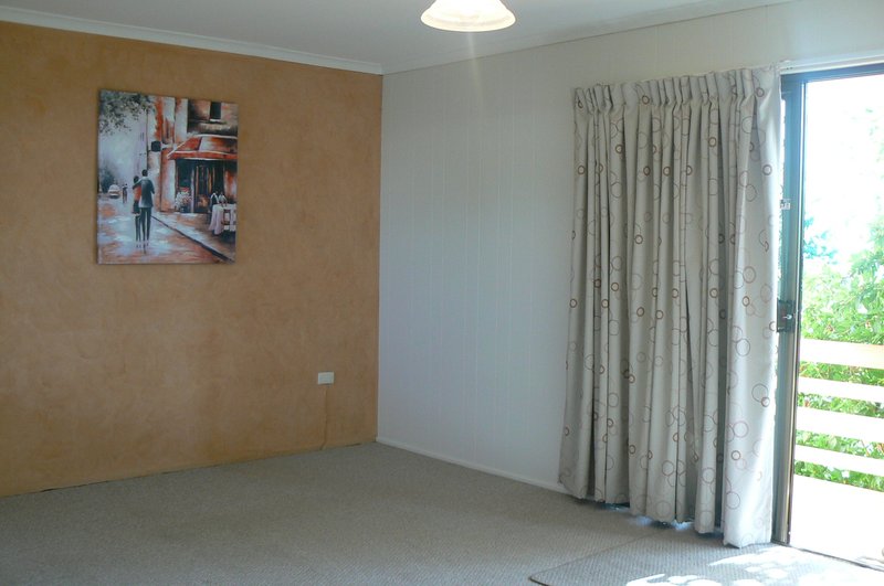 Photo - 22 Urangan Street, Torquay QLD 4655 - Image 26