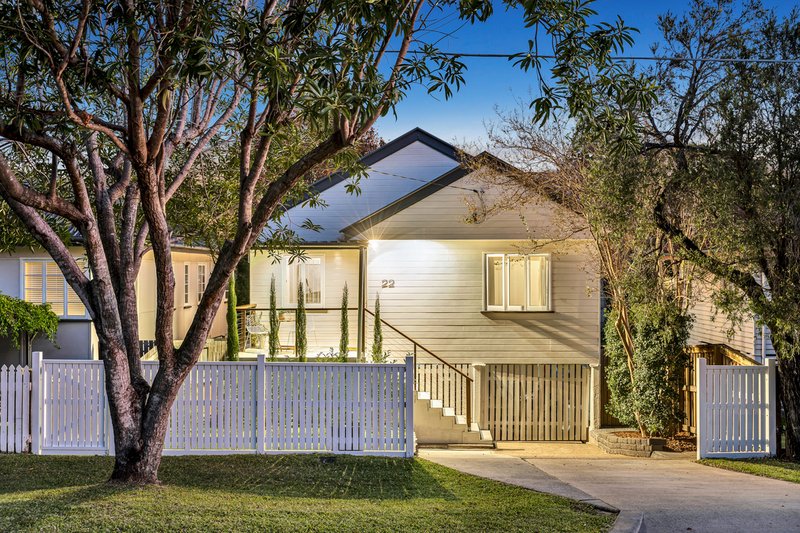 Photo - 22 Vale Street, Wavell Heights QLD 4012 - Image 2