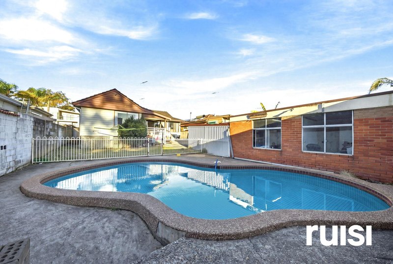 Photo - 22 Vale Street, Woodpark NSW 2164 - Image 17