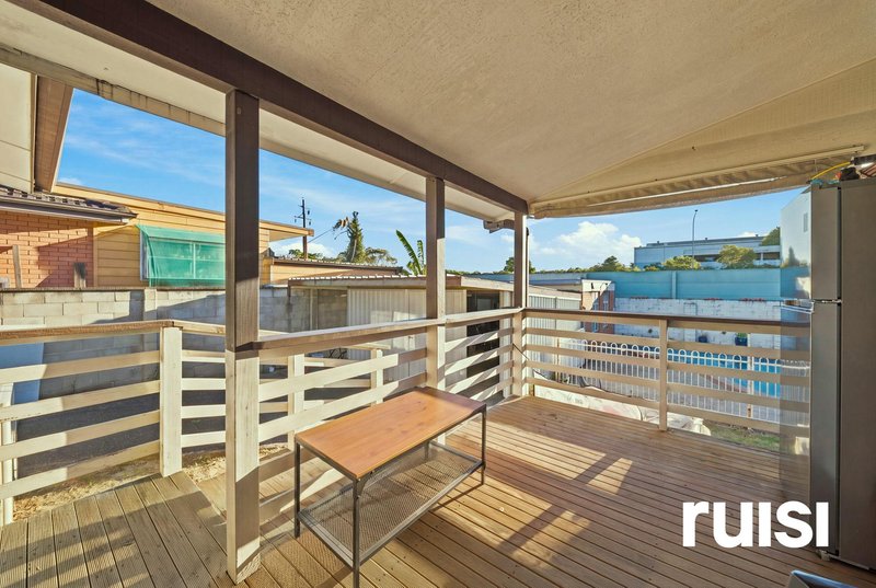 Photo - 22 Vale Street, Woodpark NSW 2164 - Image 18