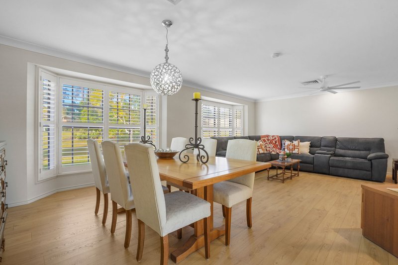 Photo - 22 Vaughan Drive, Ormeau QLD 4208 - Image 8
